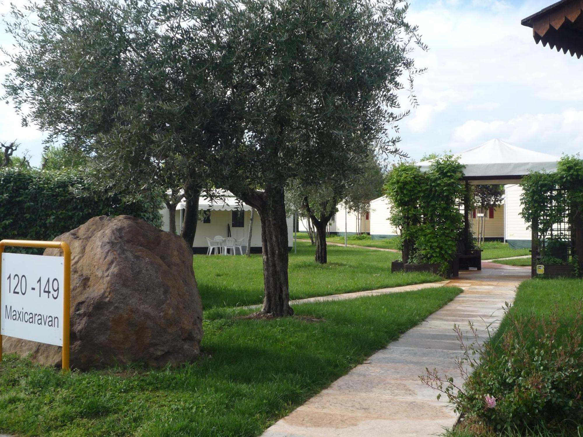 The Garda Village Sirmione Exterior foto